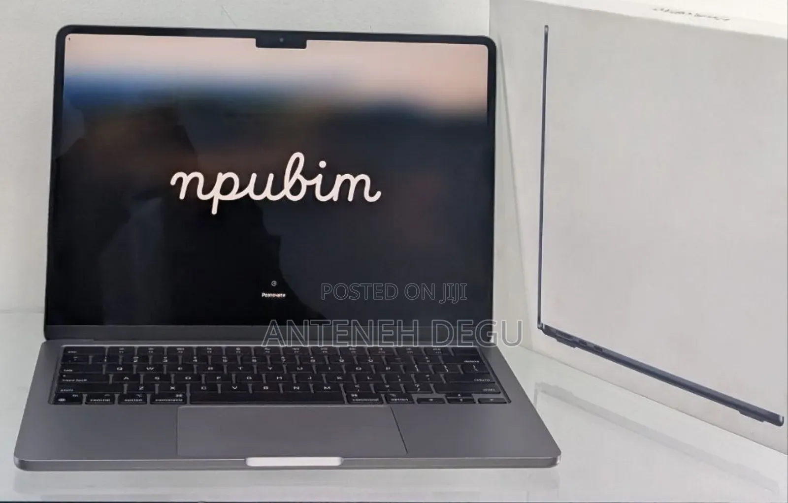 New Laptop Apple MacBook Air 2024 M3 13-Inch 8GB Apple M3 SSD 256GB