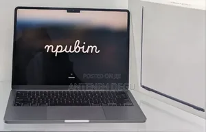 New Laptop Apple MacBook Air 2024 M3 13-Inch 8GB Apple M3 SSD 256GB