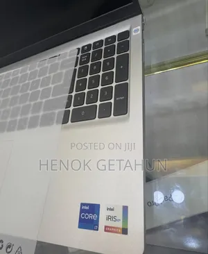 New Laptop Dell Inspiron 15 16GB Intel Core I7 SSD 1T