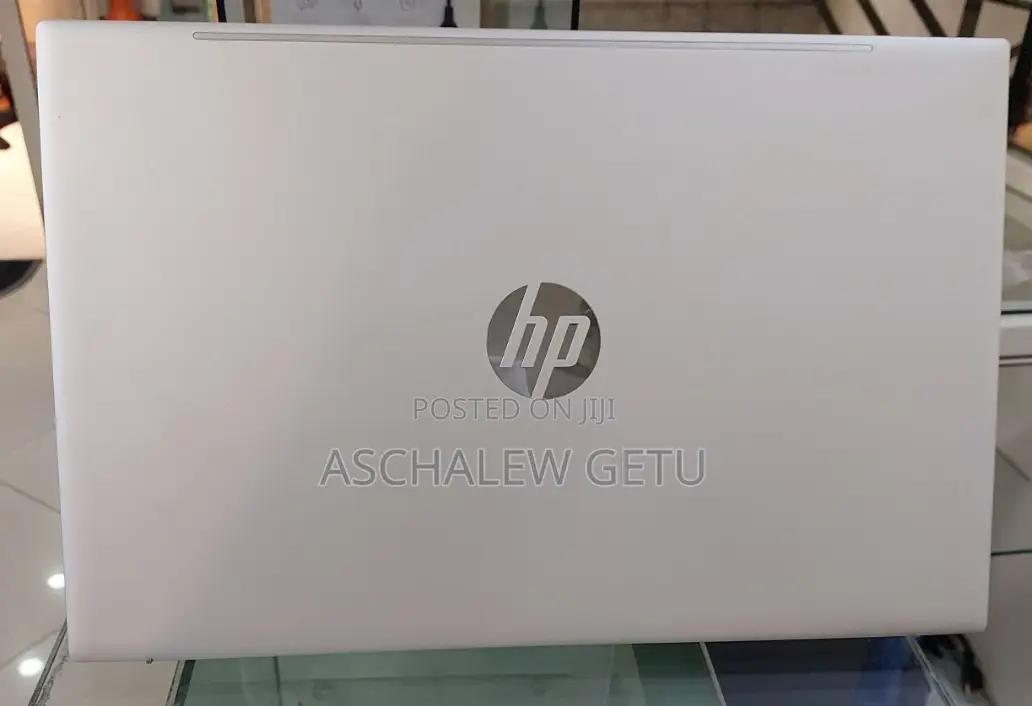 New Laptop HP Pavilion 15 8GB Intel Core I7 SSD 1T