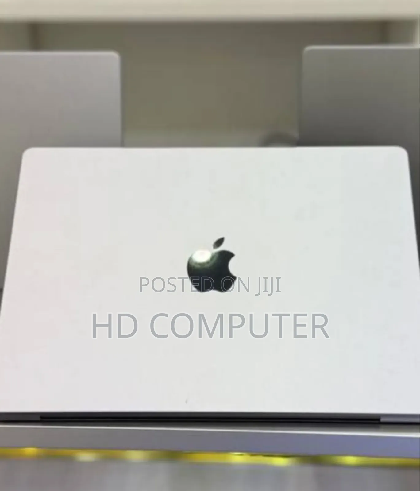 New Laptop Apple MacBook Pro 2021 M1 16GB Apple M1 Pro SSD 1T