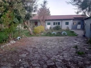 Furnished 2bdrm House in 02 Biratabirti, Yeka for sale