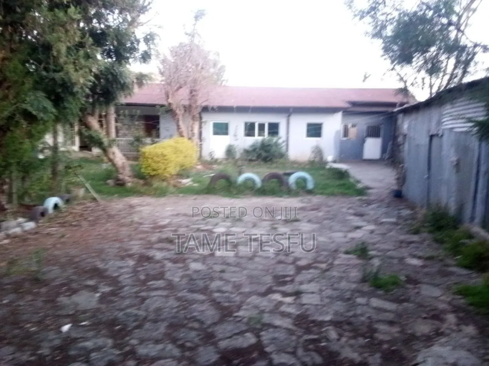 Furnished 2bdrm House in 02 Biratabirti, Yeka for sale
