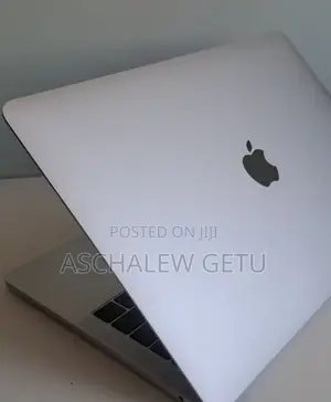 New Laptop Apple MacBook Pro 2017 8GB Intel Core I5 SSD 128GB