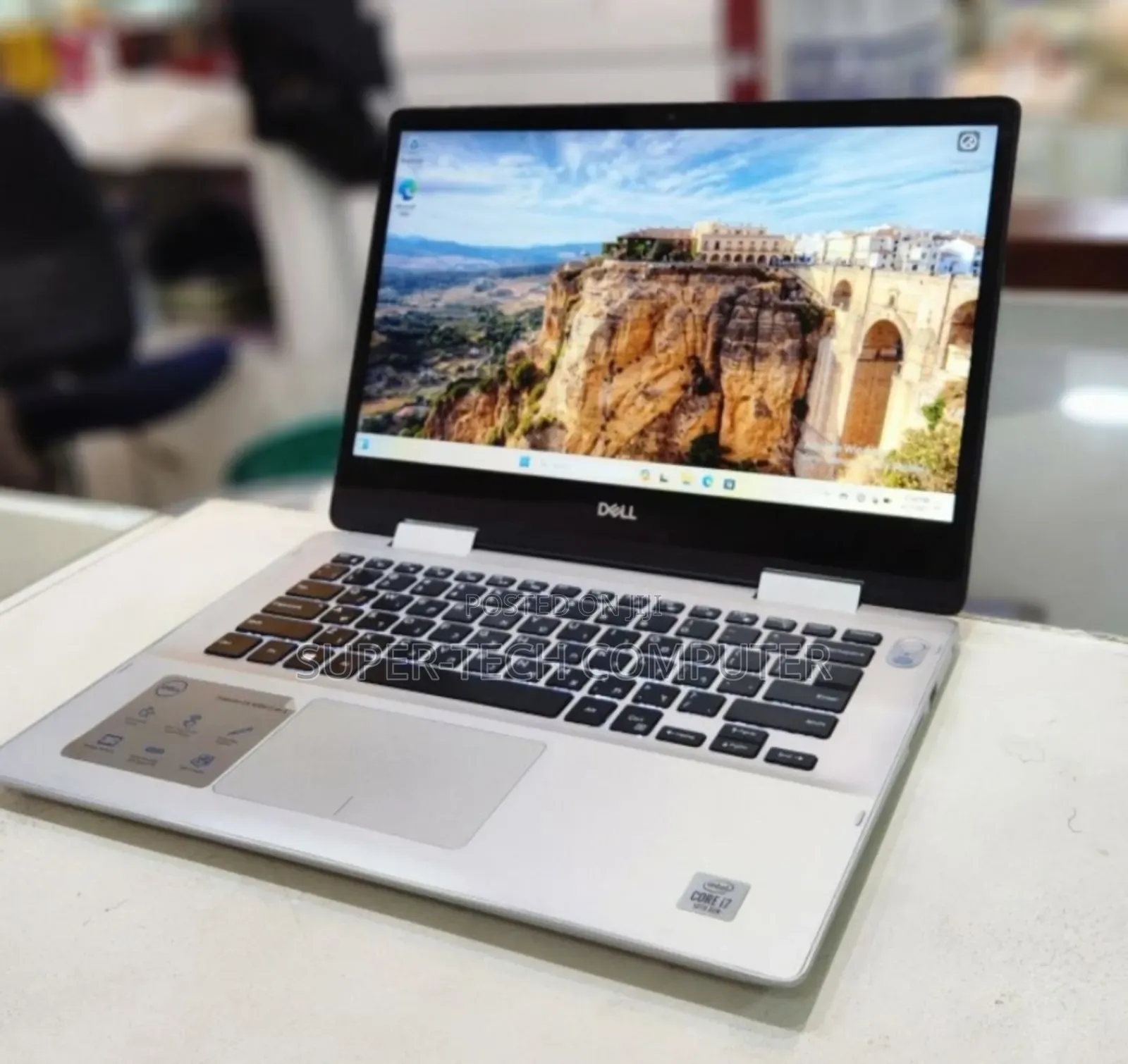 New Laptop Dell Inspiron 11 3168 16GB Intel Core I7 SSD 512GB