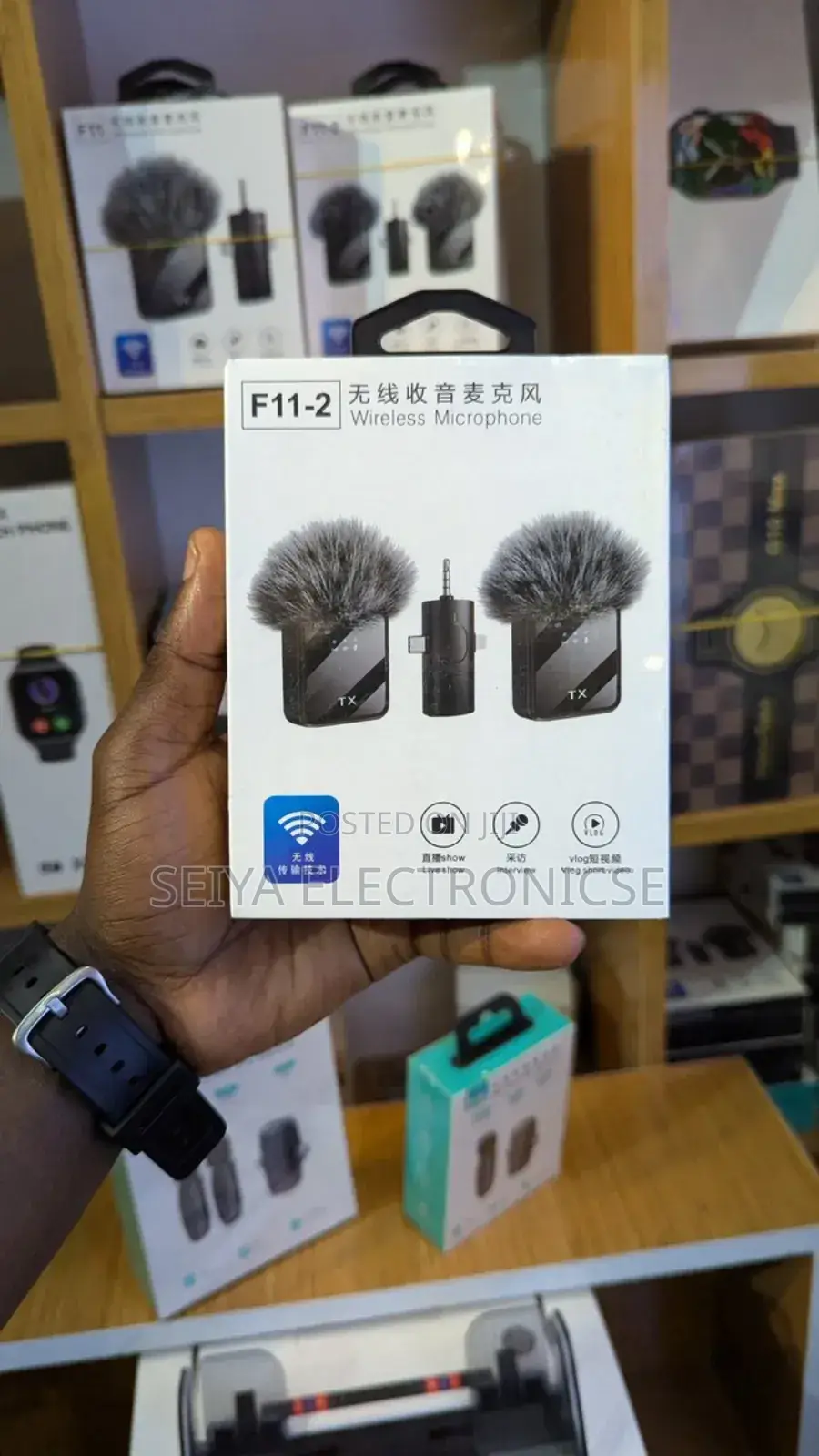 F11 -2 Wireless Microphone