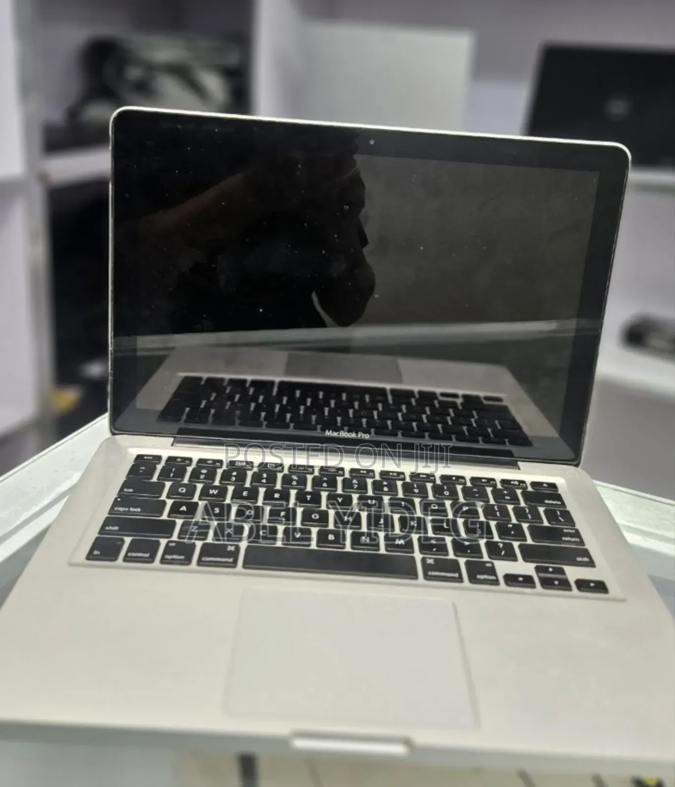 New Laptop Apple MacBook Pro 2011 4GB Intel Core I7 SSD 128GB