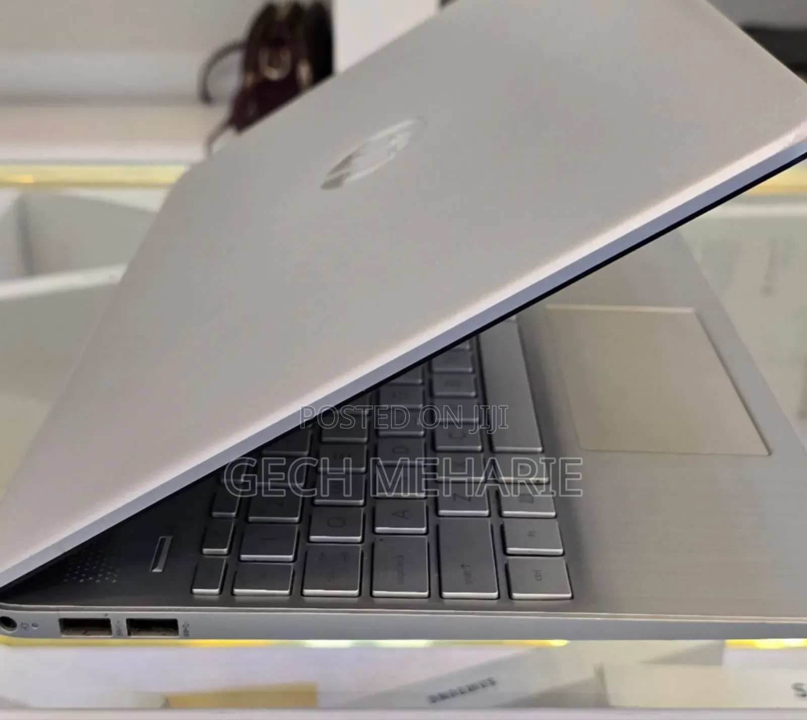 New Laptop HP Stream Notebook 8GB AMD Ryzen 5 SSD 512GB