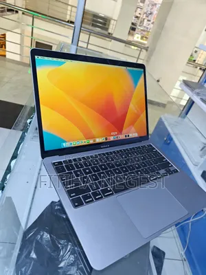 Photo - New Laptop Apple MacBook Air 2020 8GB Intel Core I5 SSD 256GB