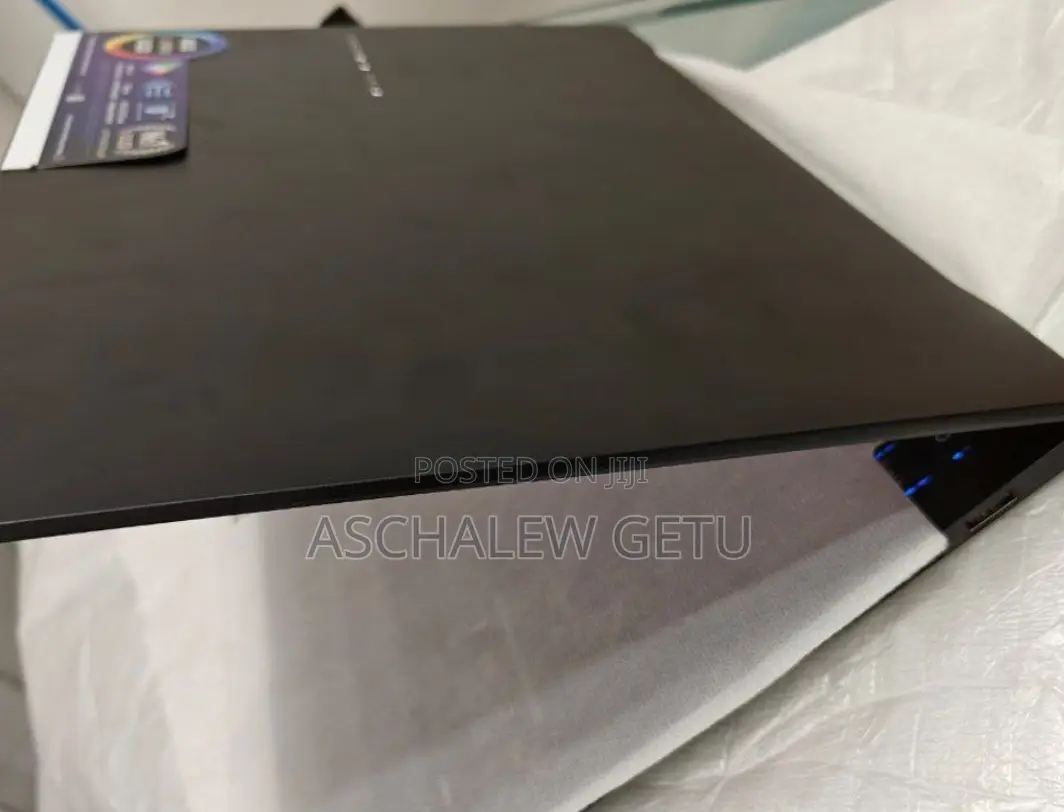 New Laptop Asus Vivobook 16 16GB Intel Core I9 SSD 1T