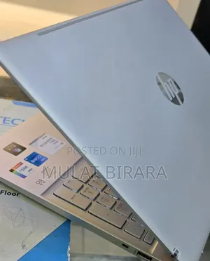 New Laptop HP Pavilion 15 8GB Intel Core I5 SSD 512GB