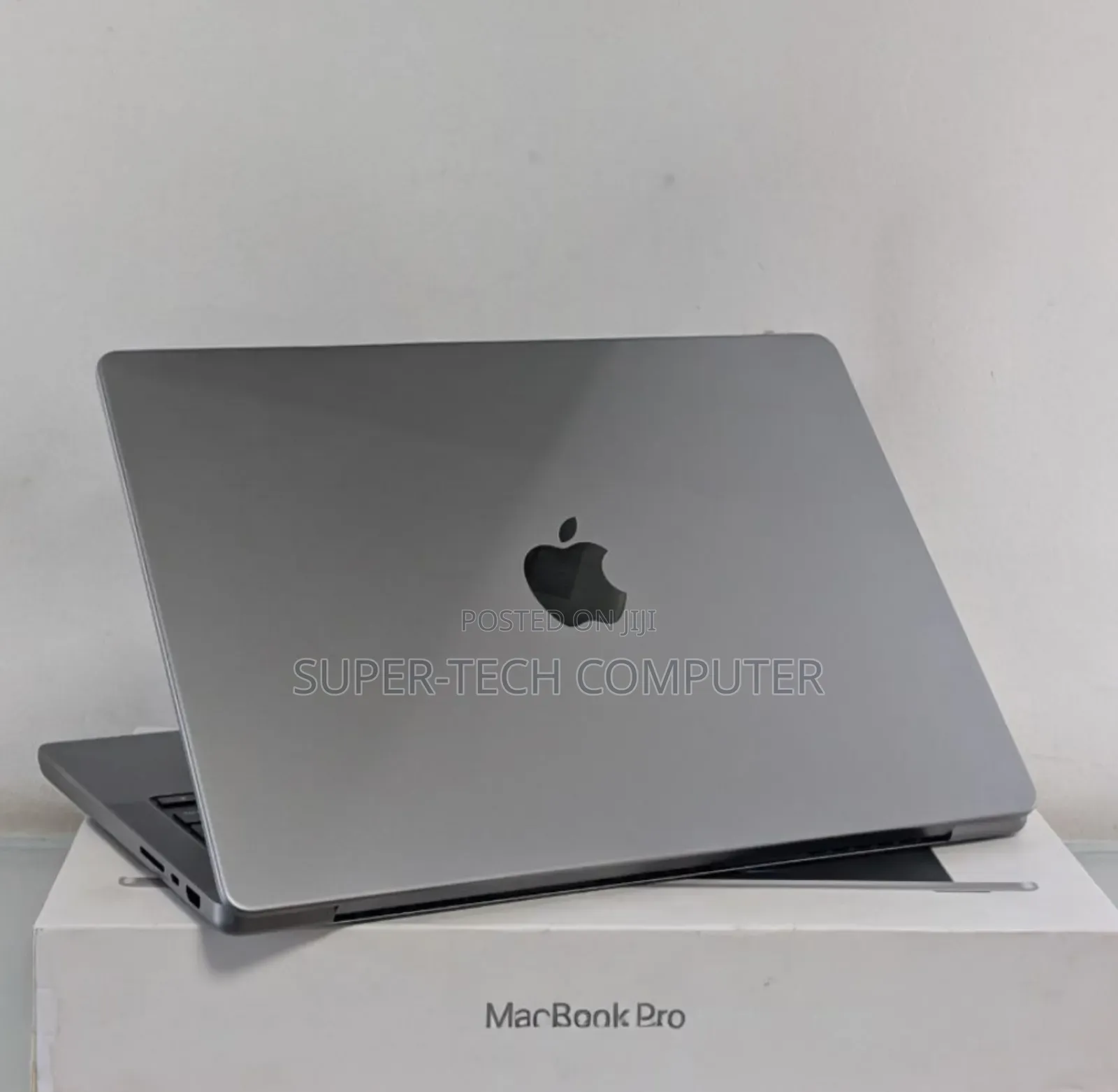 New Apple MacBook Pro 2023 M2 Pro 14-Inch 16GB Apple M2 SSD 512GB
