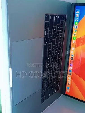 New Laptop Apple MacBook 2017 16GB Intel Core I7 SSD 512GB