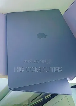 New Laptop Apple MacBook 2017 16GB Intel Core I7 SSD 512GB