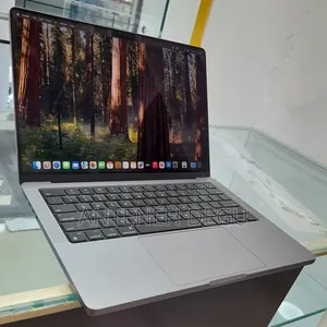 Photo - New Laptop Apple MacBook Pro 16GB Apple M1 Pro SSD 1T