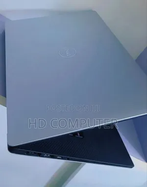 New Laptop Dell XPS 15 16GB Intel Core I7 SSD 512GB