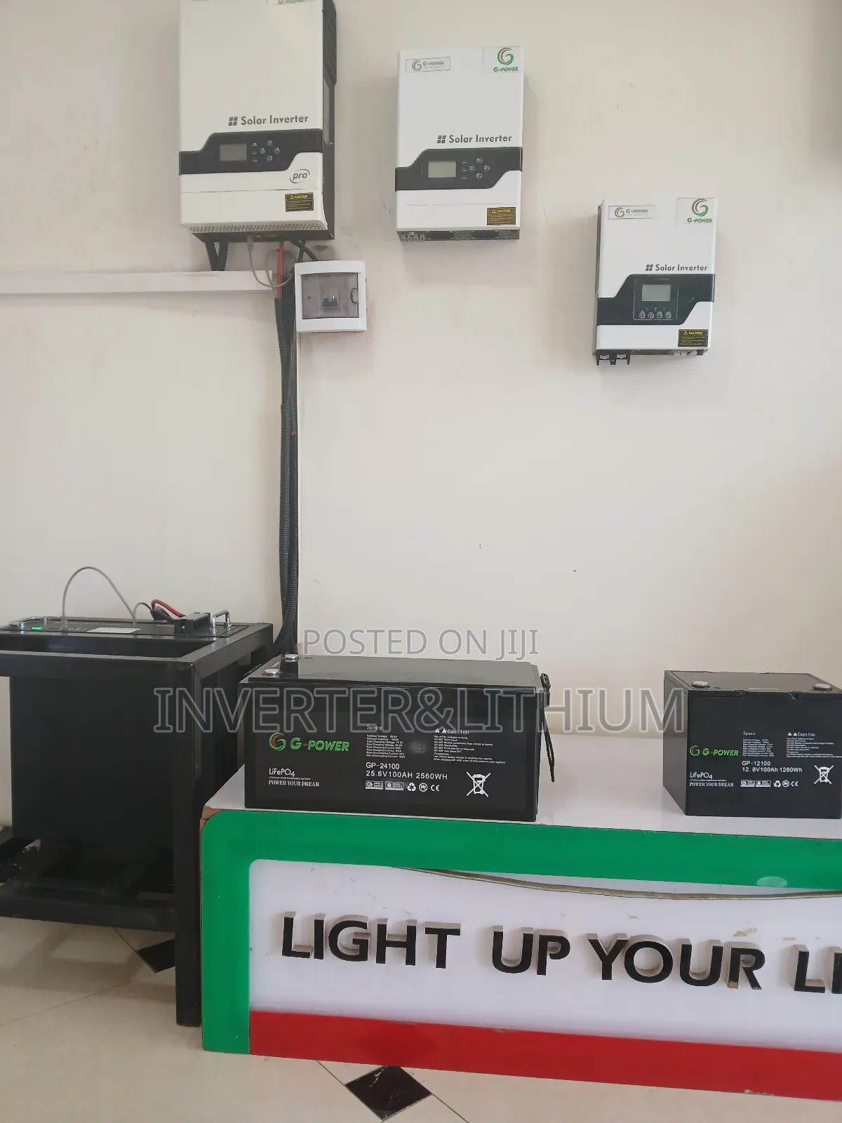 Solar Hybrid Inverter Lithium Ion Battery