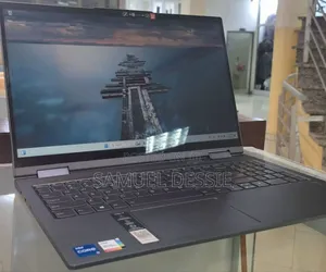 New Laptop Lenovo Yoga 7i 8GB Intel Core I5 SSD 512GB