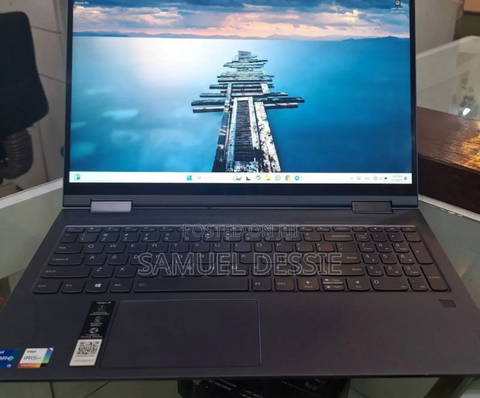 New Laptop Lenovo Yoga 7i 8GB Intel Core I5 SSD 512GB