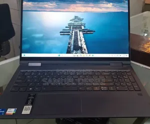 New Laptop Lenovo Yoga 7i 8GB Intel Core I5 SSD 512GB