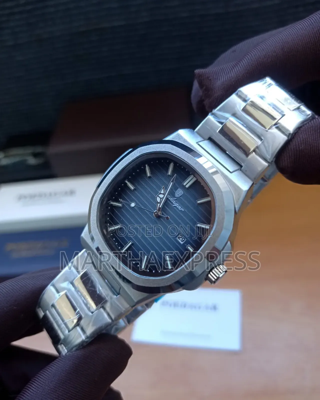 All-Weather Swiss Watch – Poedagar