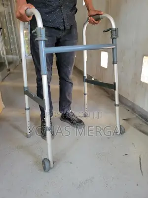 Photo - Adjustable Folding Walker፮豳fingers, Palms or Side of Hand.