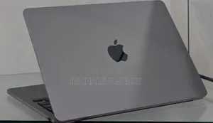 New Laptop Apple MacBook Air 2024 M3 13-Inch 16GB Apple M3 SSD 256GB