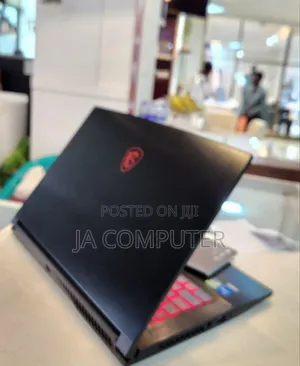 New Laptop MSI GF63 32GB Intel Core I5 SSD 512GB