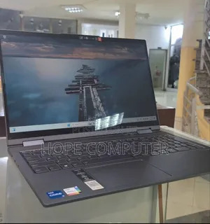 New Laptop Lenovo Yoga 7i 8GB Intel Core I7 SSD 512GB