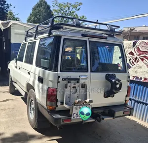 Toyota Land Cruiser 4.5 V8 TD 2019 White