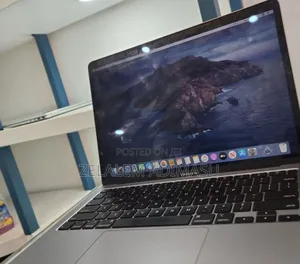 New Laptop Apple MacBook Air 2020 16GB Intel Core I7 SSD 512GB