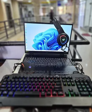 New Laptop Acer Predator Helios 300 16GB Intel Core I9 SSD 1T