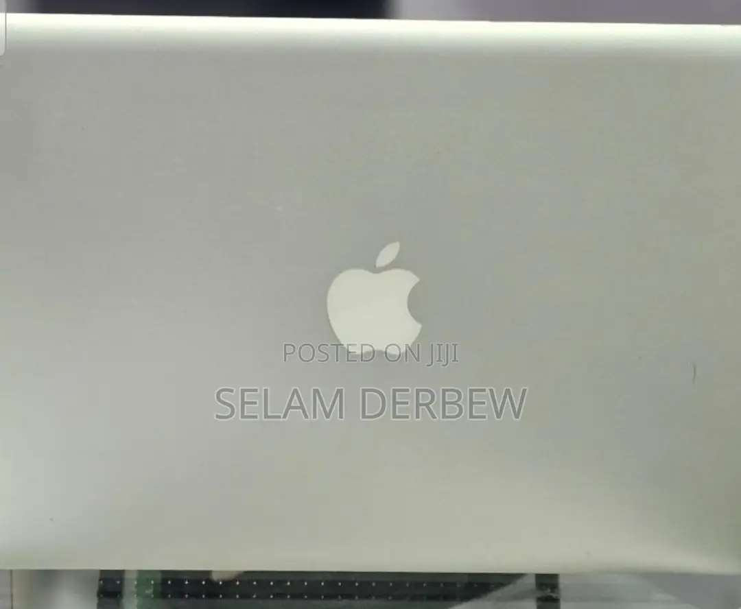 New Laptop Apple MacBook Pro 2011 4GB Intel Core I7 SSD 128GB