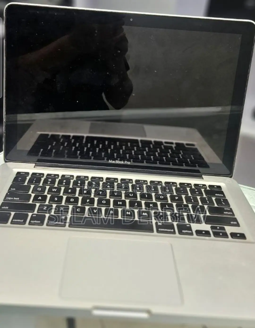 New Laptop Apple MacBook Pro 2011 4GB Intel Core I7 SSD 128GB