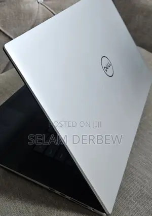 New Laptop Dell XPS 15 32GB Intel Core I7 SSD 1T