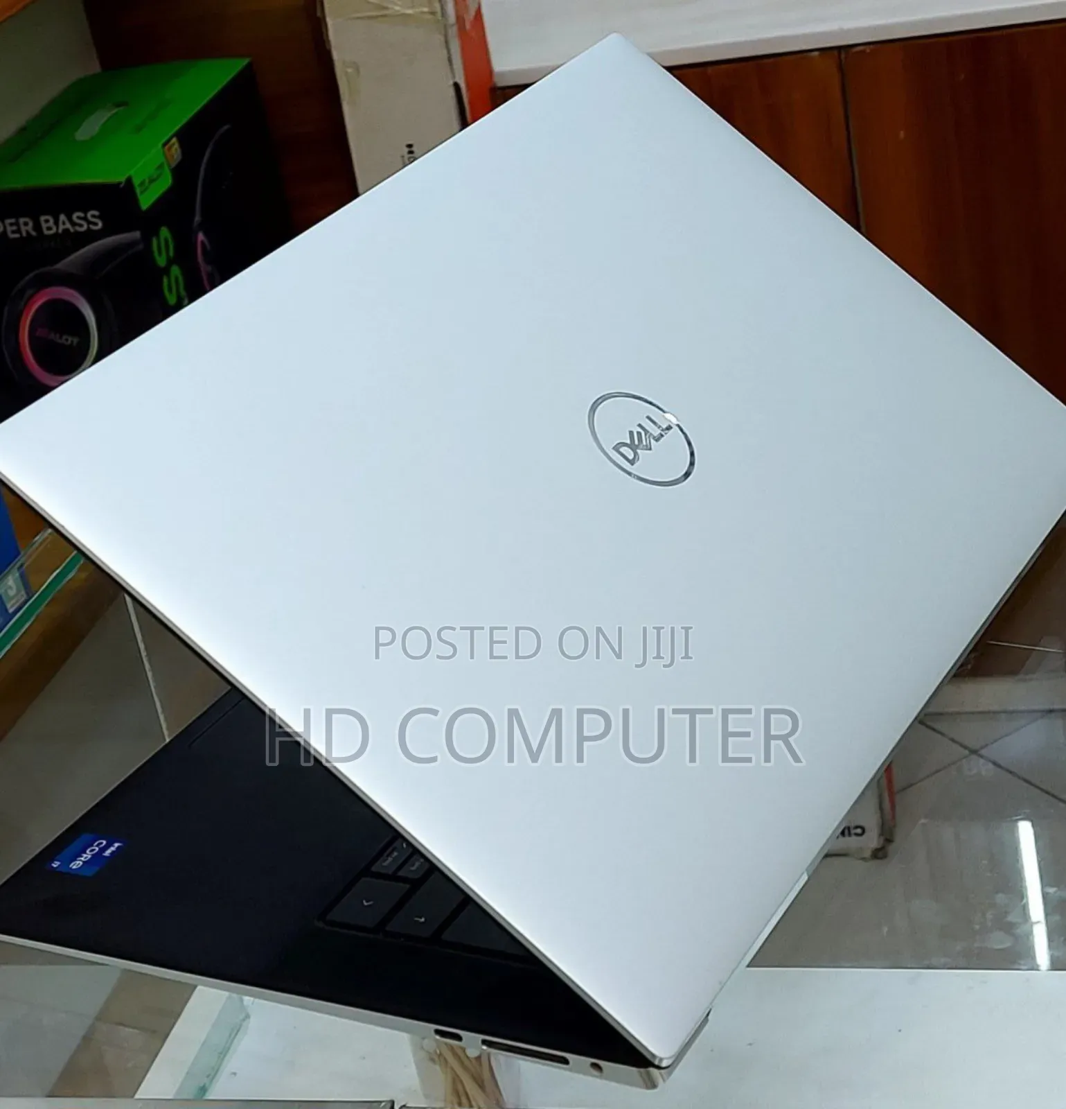 New Laptop Dell XPS 15 16GB Intel Core I7 SSD 1T