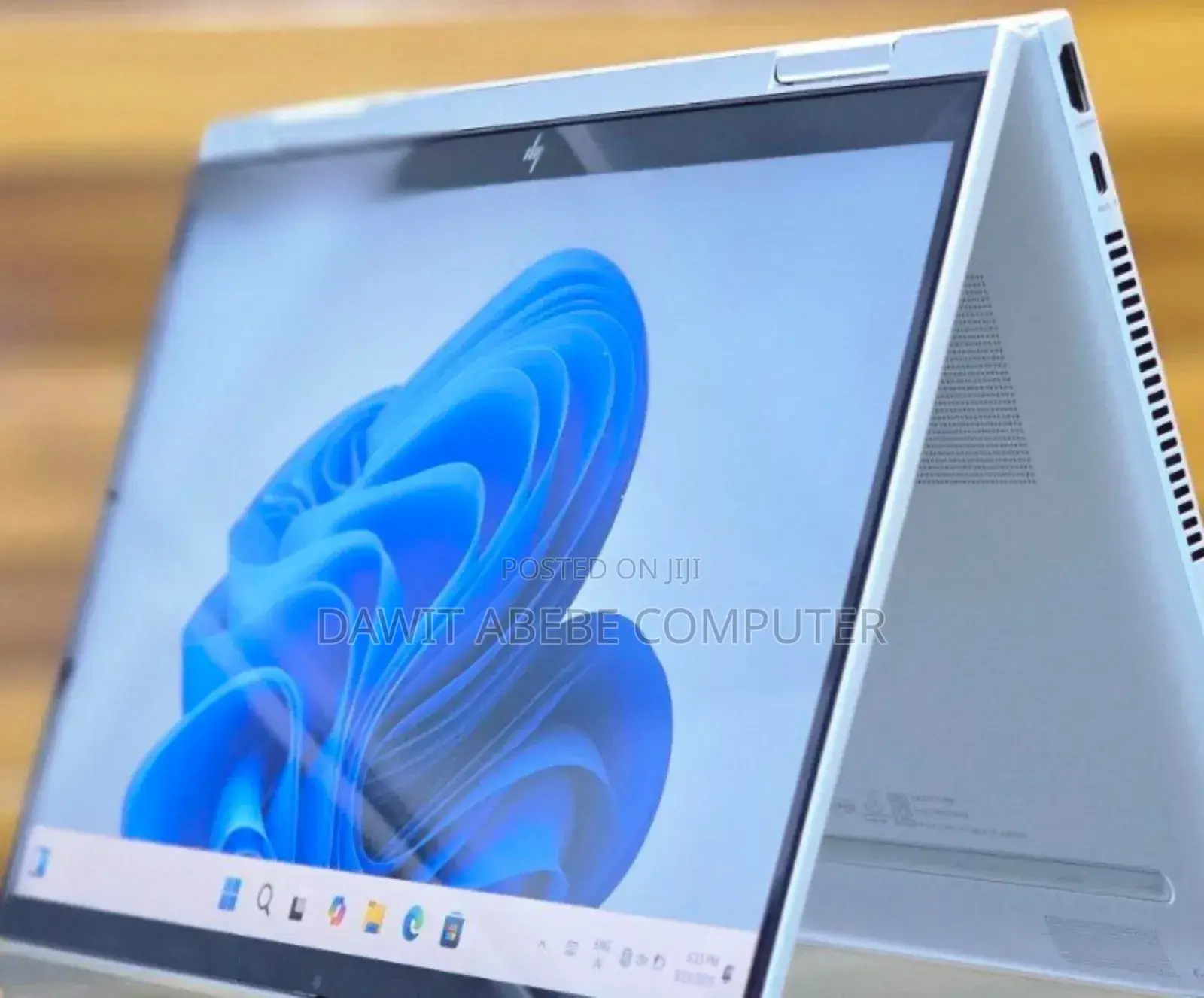 New Laptop HP Envy X360 16GB Intel Core I7 SSD 1T