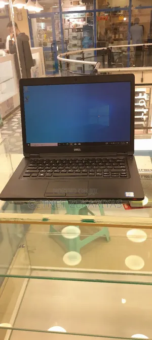Photo - New Laptop Dell Latitude 5480 8GB Intel Core I7 HDD 500GB