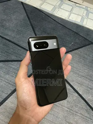 Photo - New Google Pixel 8 128 GB Black
