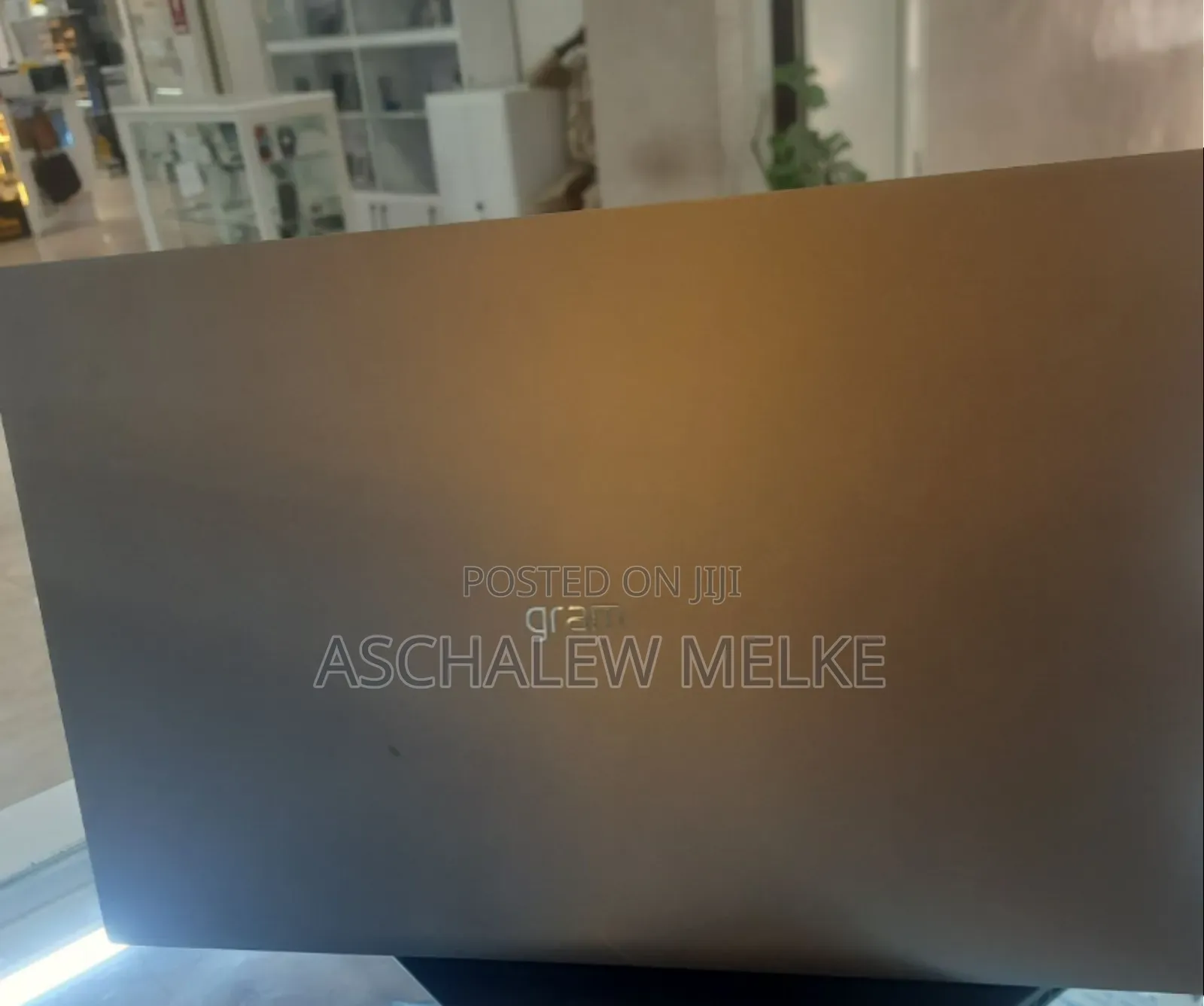 New Laptop LG Gram 15.6 16GB Intel Core I7 SSD 512GB