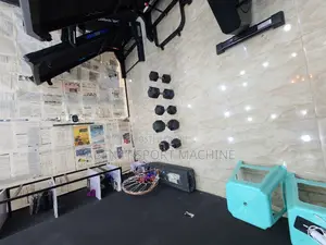 Photo - በቤቶ ጤንነቶ የሚጠብቁበት ዘመናዊ Hexagonal European Standard Dumbbells