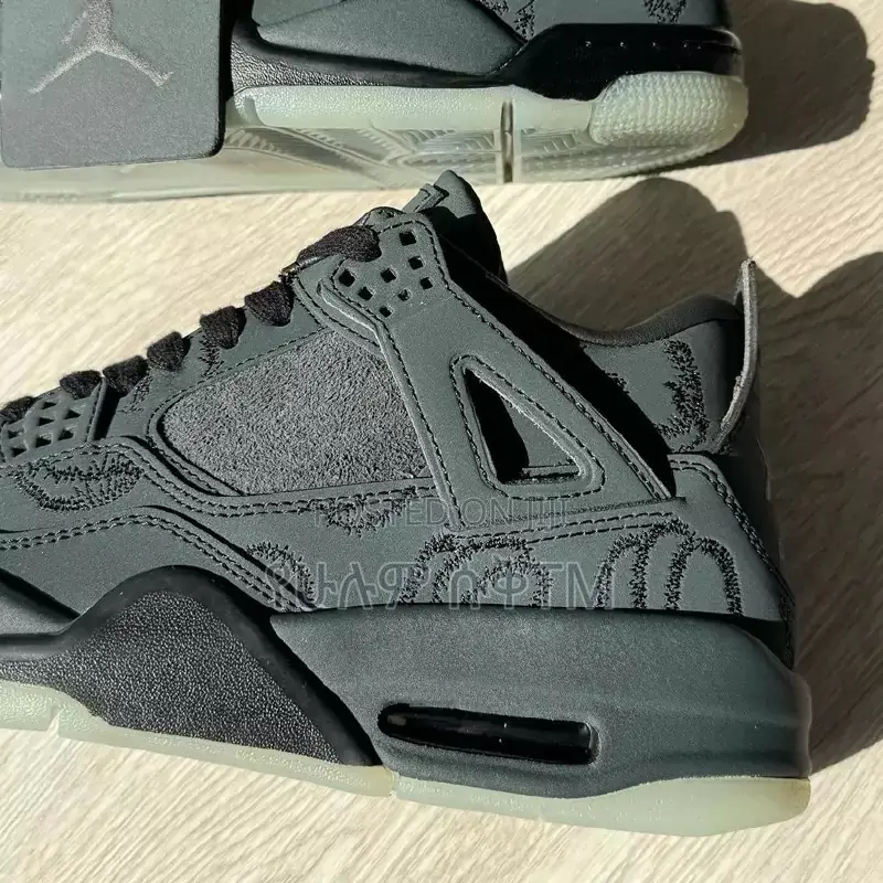 Original Air Jordan 4 Retro X Kaws ‘Dark Gray’ Men’S Shoes