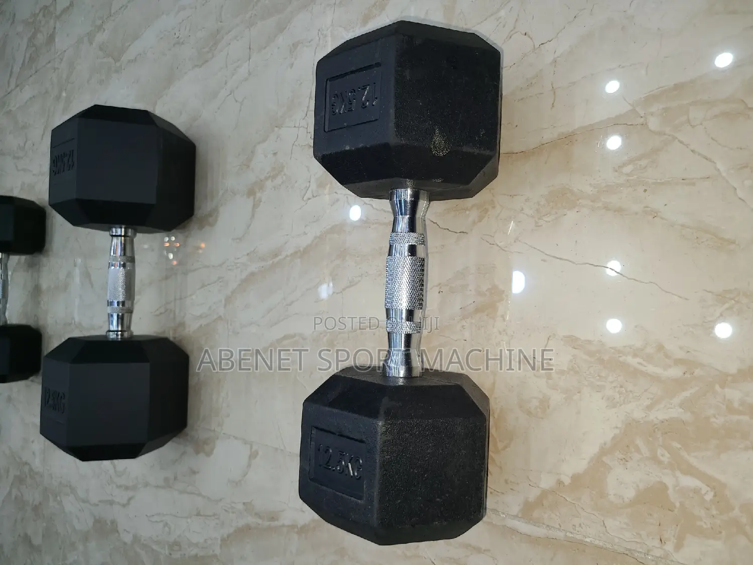 በቤቶ ስፖርት የሚሰሩበት Latest Hexagonal Dumbbells