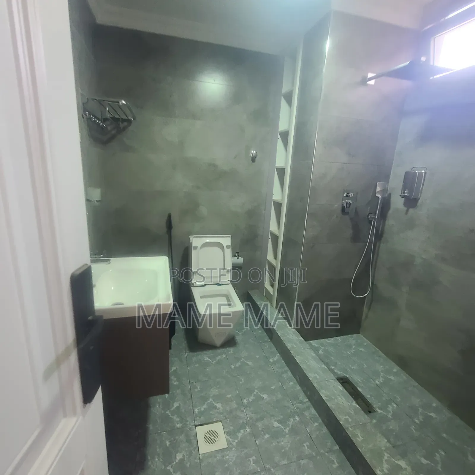 2bdrm Apartment in Addis Abeba, Bole for rent