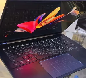 New Laptop Asus ZenBook Flip 14 UX461UA 16GB Intel Core I7 SSD 512GB