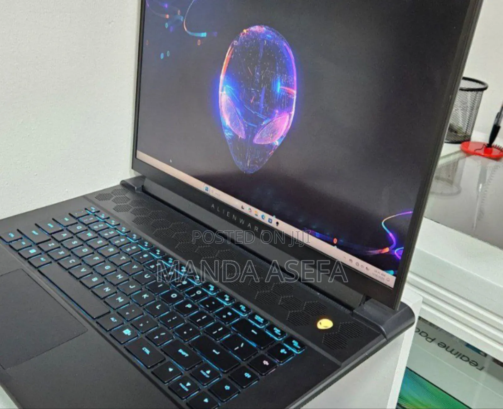 New Laptop Alienware M17x R2 16GB Intel Core I7 SSD 1T