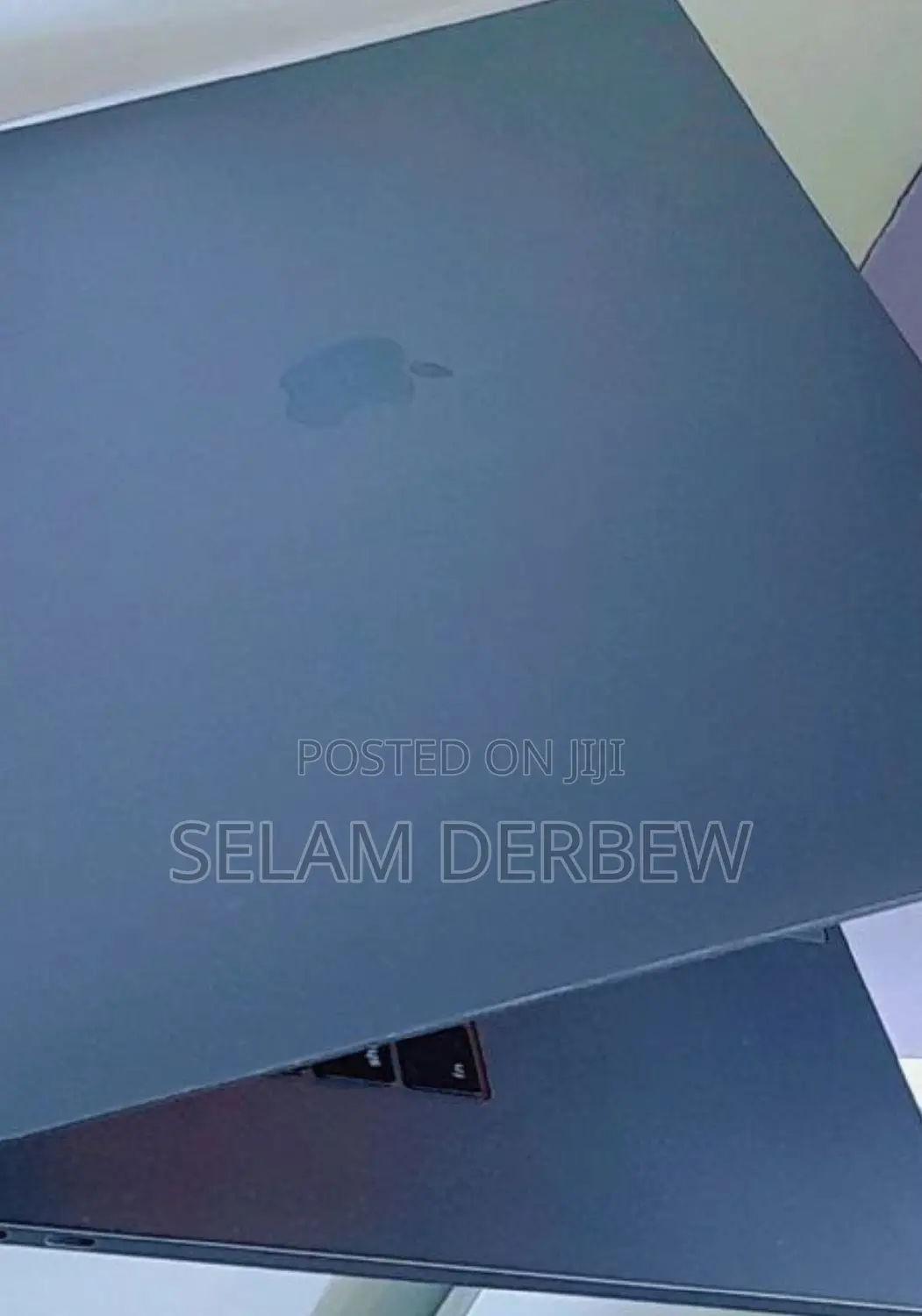 New Laptop Apple MacBook Pro 2017 16GB Intel Core I7 SSD 512GB