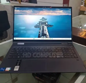 Photo - New Laptop Lenovo ThinkPad Yoga 8GB Intel Core I7 SSD 512GB