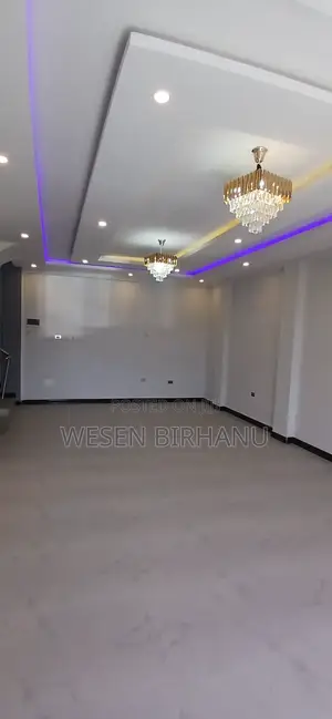 5bdrm House in 72 ቤቶች, Addis Ketema for sale