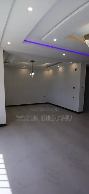 5bdrm House in 72 ቤቶች, Addis Ketema for sale